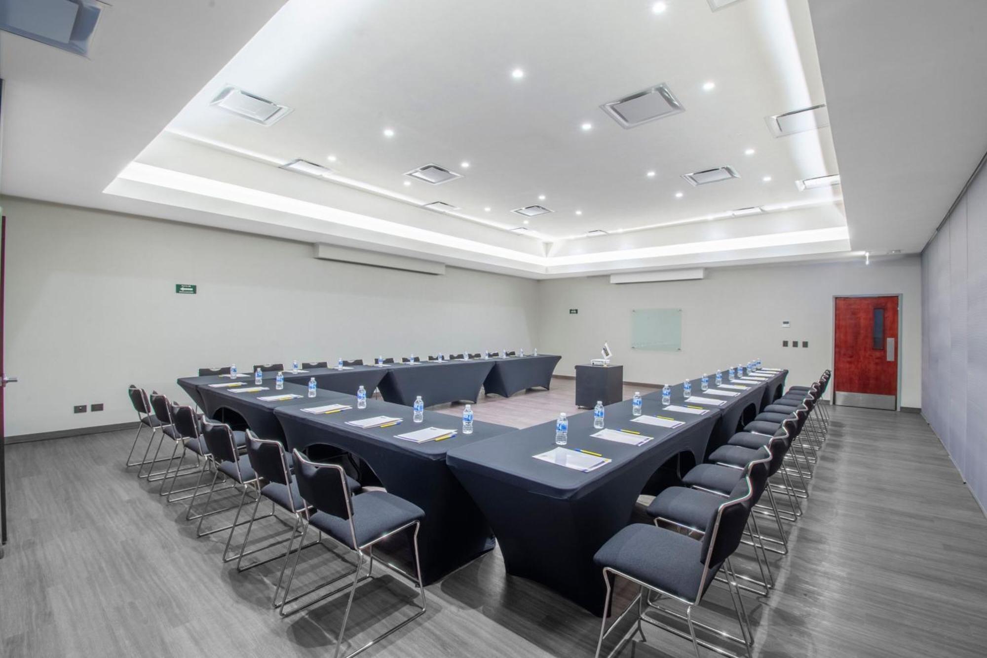 City Express By Marriott هيرموسيلو المظهر الخارجي الصورة